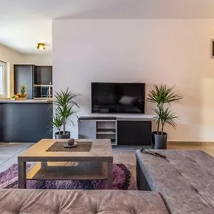 Sabina Apartment